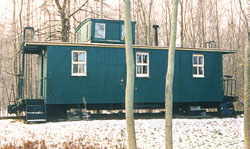 PM caboose #A566, south of Holland, MI